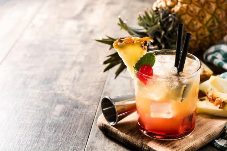 Mai Tai – drink na bazie rumu. Przepis