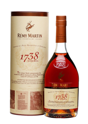 Remy Martin Accord Royal | 0,7L | 40% • Winnica Lidla